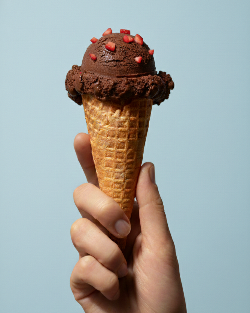 Helado Fresa con chocolate suizo - 12 litros